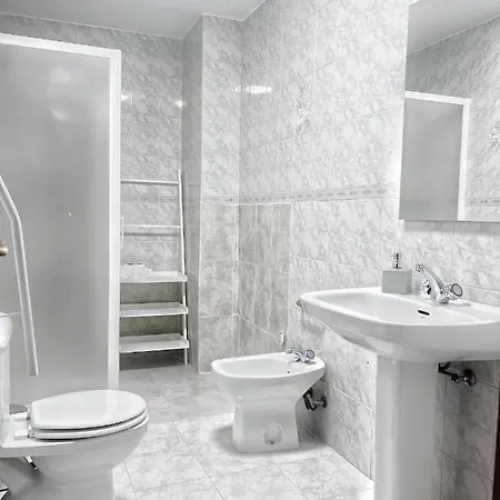 Local Penthouse * Granada